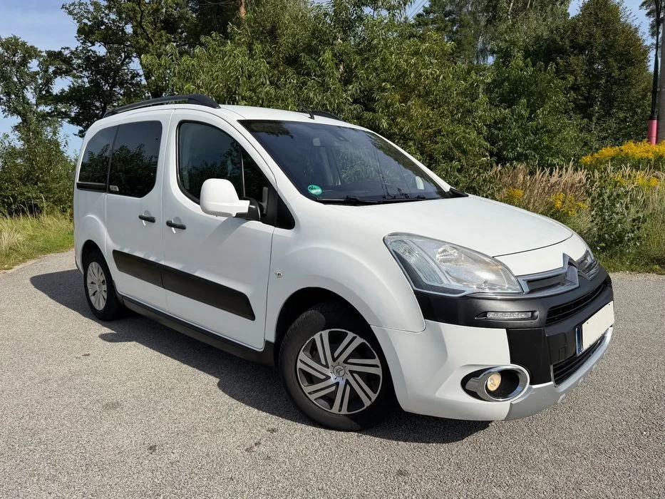 Citroën Berlingo XTR LIFT LED klima relingi GRIP CONTROL idealny bezwypadkow
