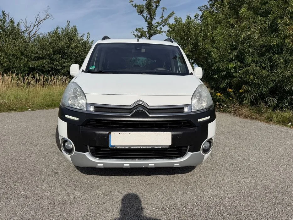 Citroën Berlingo XTR LIFT LED klima relingi GRIP CONTROL idealny bezwypadkow – zdjęcie 3