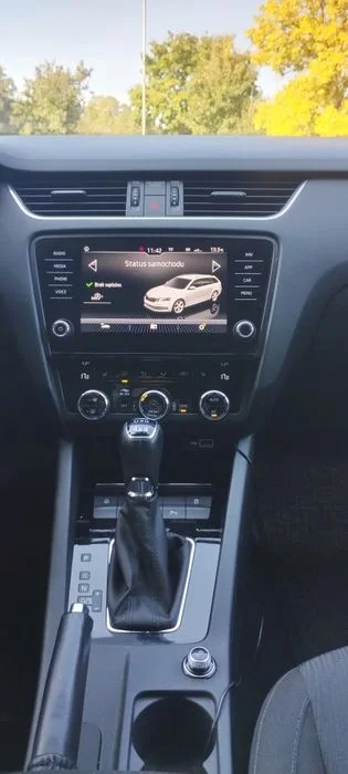 Skoda Octavia 184 KM DSG 4x4 Polski Salon – zdjęcie 7