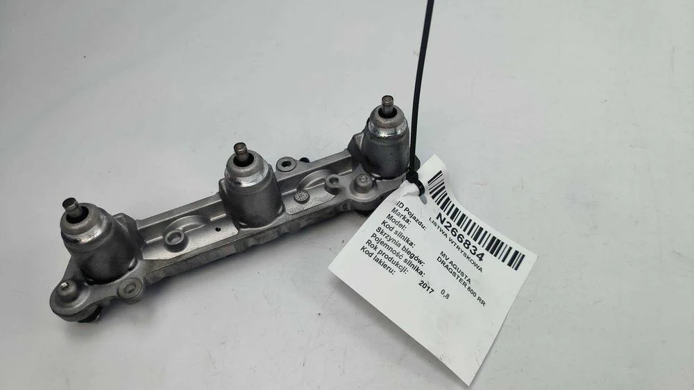 Listwa wtryskowa MV Agusta Dragster 800 RR 2017 8000B6933 WTRYSKIWACZE 3 SZTUKI