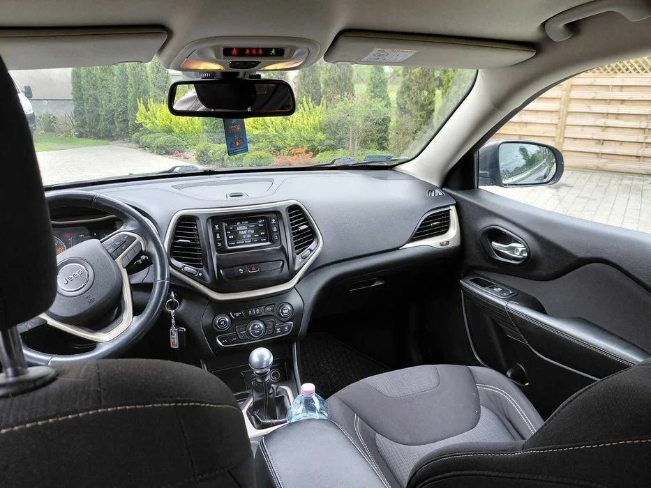 Jeep Cherokee 2014 Diesel – zdjęcie 4