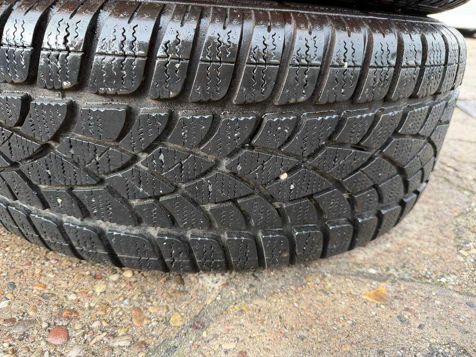 Oryginał koła 215/60R16 VW Skoda Audi Seat Dunlop XL zima 7,8mm KS7 – zdjęcie 5