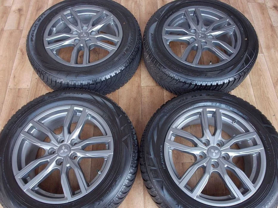 Koła Mithubishi 17x7 5x113,4 ET 38 + Falken 215/65/17 99H zima