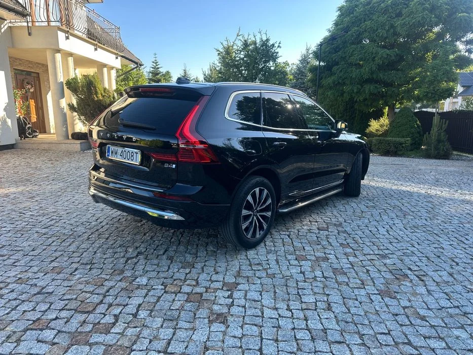 VOLVO XC60 MODEL 2023 B4 D Bright Mild Hybrid Oprogramowanie Polestar Engineered jedyny taki jasne skóry hak Model 2023 – zdjęcie 2