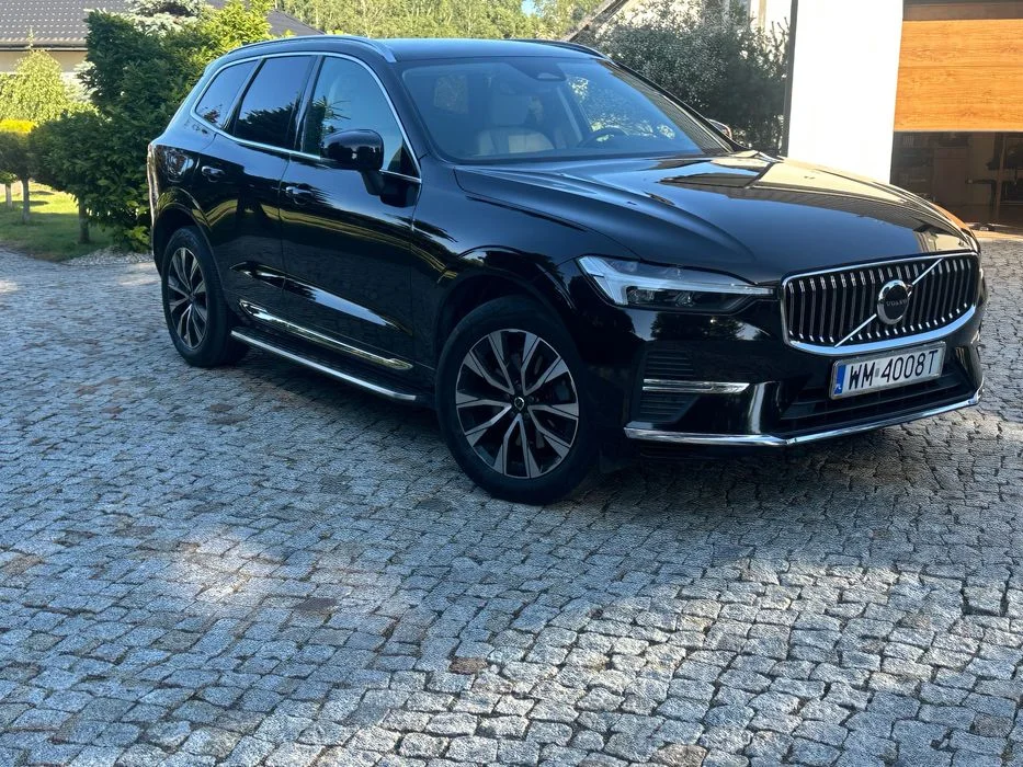VOLVO XC60 MODEL 2023 B4 D Bright Mild Hybrid Oprogramowanie Polestar Engineered jedyny taki jasne skóry hak Model 2023 – zdjęcie 3