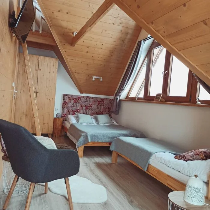 Domek jacuzzi, balia,sauna, bez sąsiadów, widok, święta – zdjęcie 9