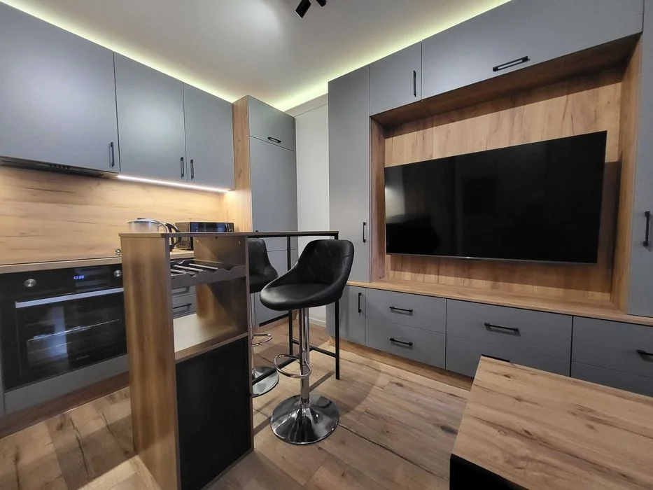 Mieszkania na doby Rzeszów HANDY APARTAMENTY + parking i obsługa 24h – zdjęcie 2