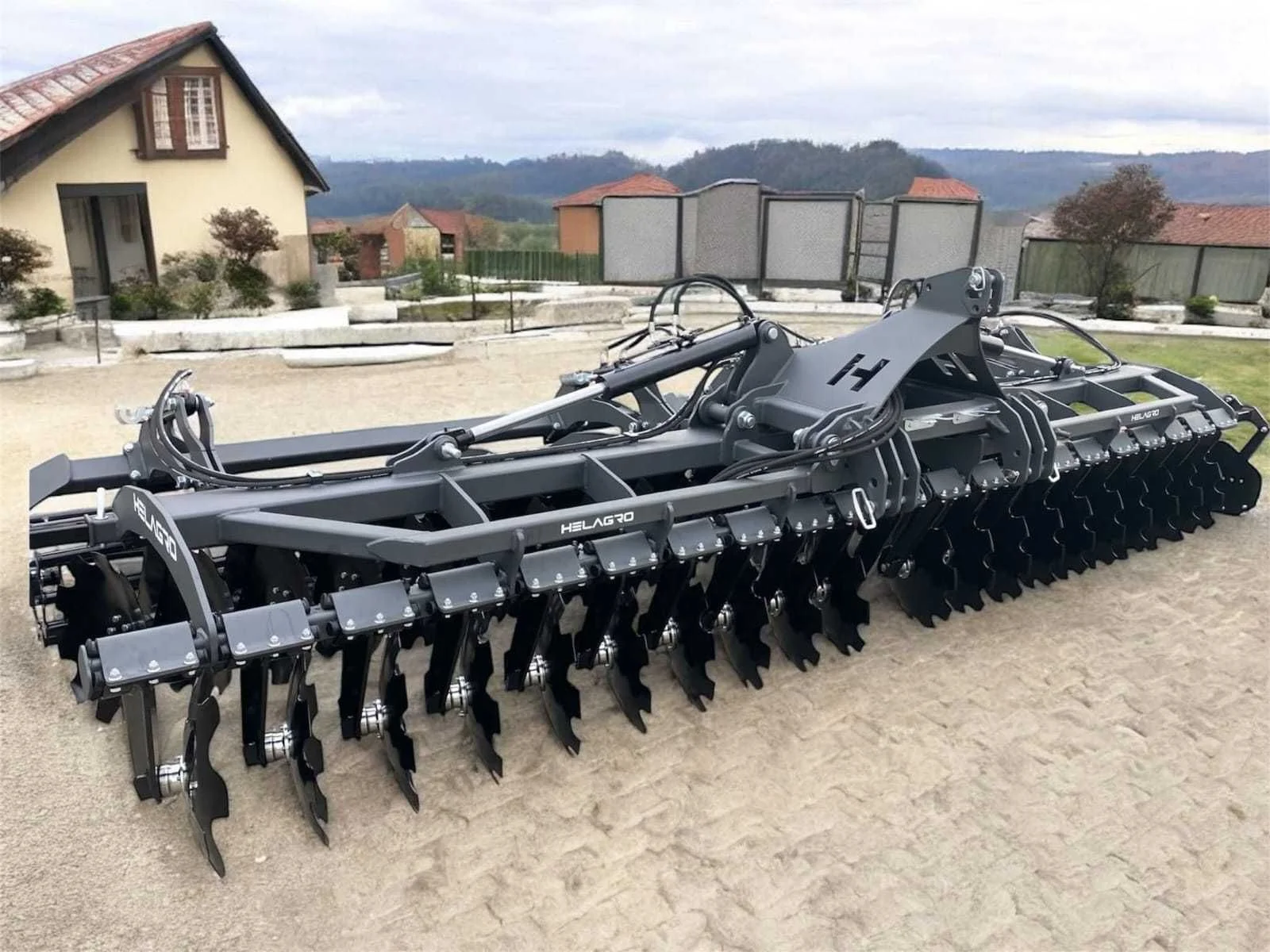 Brona Talerzowa Składana Helagro Mandam Grano Landstal Agrona 4m 5m 6m Zambrów