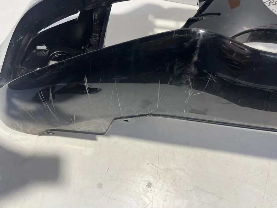 Audi A5 Zderzak przedni 8T0807437AD – zdjęcie 4