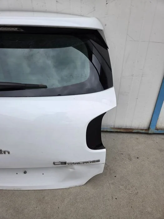 Klapa Bagażnika Citroen C3 Aircross – zdjęcie 5