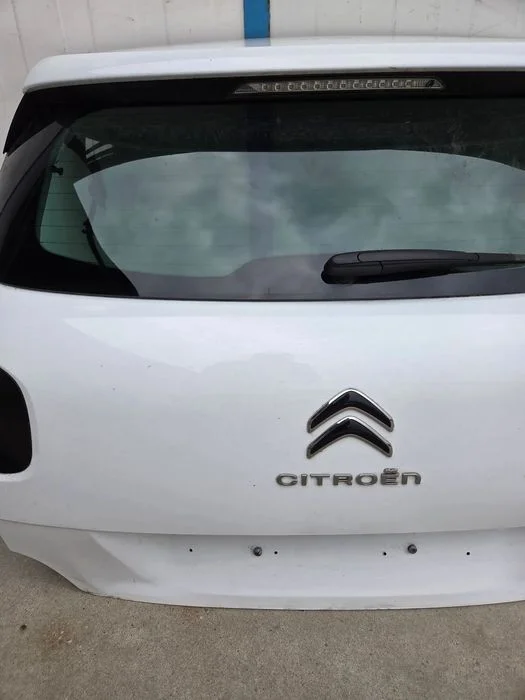 Klapa Bagażnika Citroen C3 Aircross – zdjęcie 3