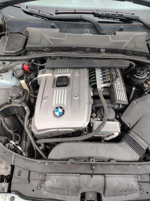 BMW E91 3.0 4x4 258KM +LPG