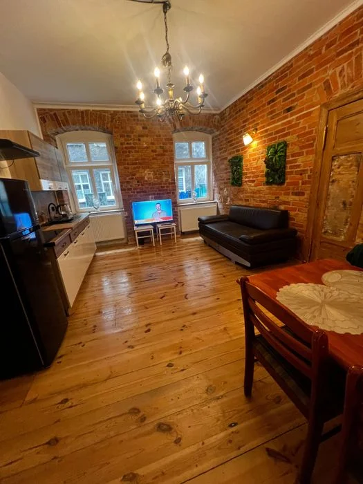 Wynajmę apartament dla 2-5 osób dla firm pracowników i fizyczne osoby