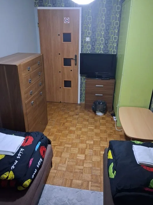 TANIE NOCLEGI,Pokoje gościnne z tv, na doby, WROCŁAW- od40zł/osoba/DOB – zdjęcie 3