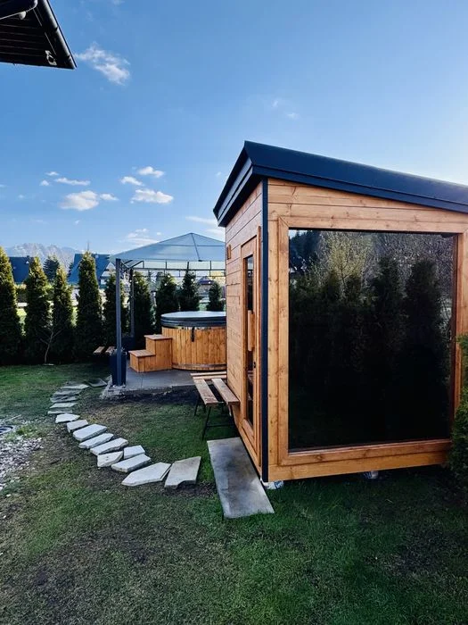 Liliowa Willa Pokoje i Apartamenty premium z Sauną i jacuzzi – zdjęcie 2