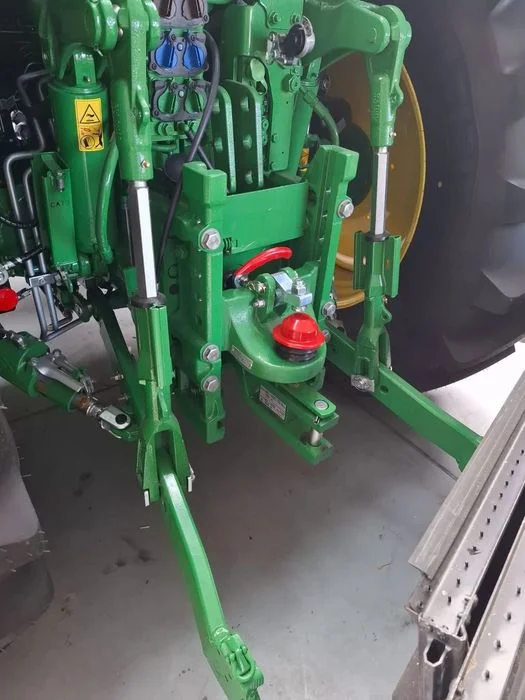 Zaczep kulowy zintegrowany SAPALA ZKZ 330-32-25 Zielony JOHN DEERE – zdjęcie 4
