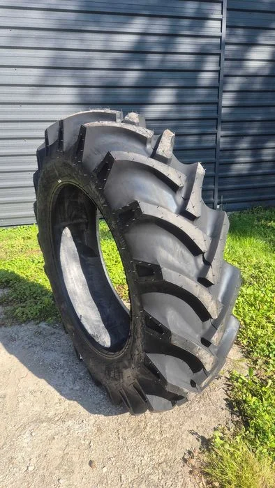 Opona rolnicza 12.4-28 BKT TR135 8PR TT