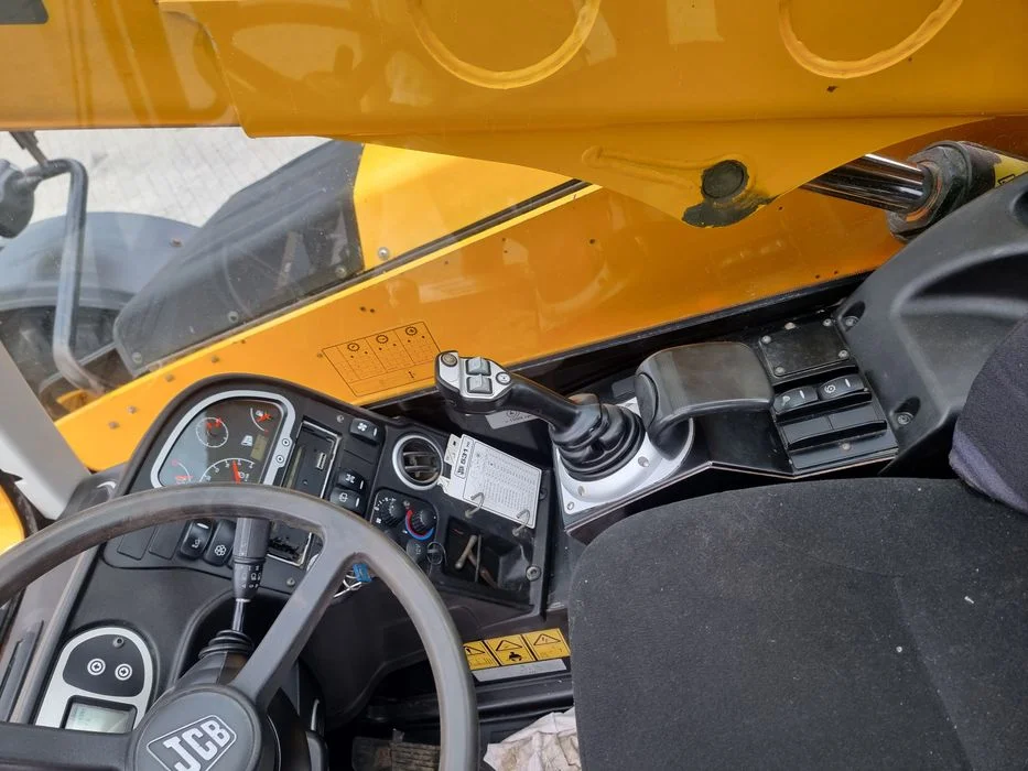 Ładowarka teleskopowa Jcb 531-70 AS*12r*klima*w oryginale*manitou 634 – zdjęcie 7
