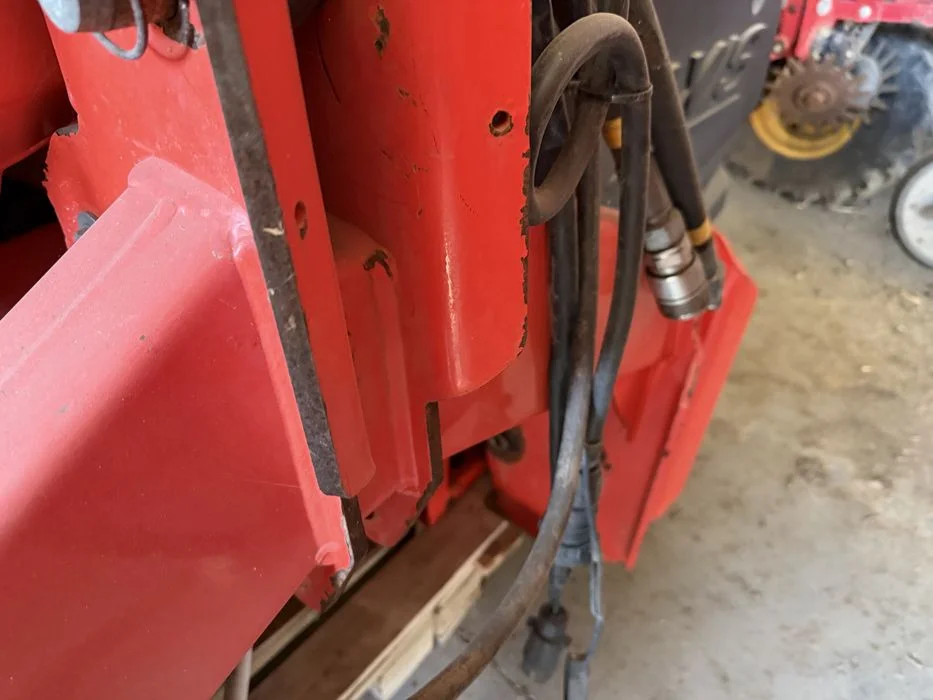 Rozsiewacz Kuhn Axis 50.1 EMC Waga navi – zdjęcie 3