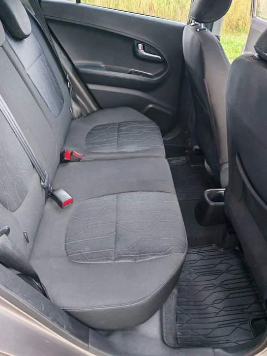 Kia Picanto 1.2 2012 – Bogata wersja – Grzane fotele + kierownica – Klima auto – zdjęcie 8