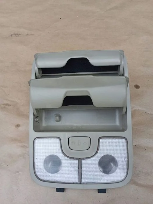 Kia Carens Iv 4 Lampka Lampa Podsufitki 92800-A4Xxx – zdjęcie 2