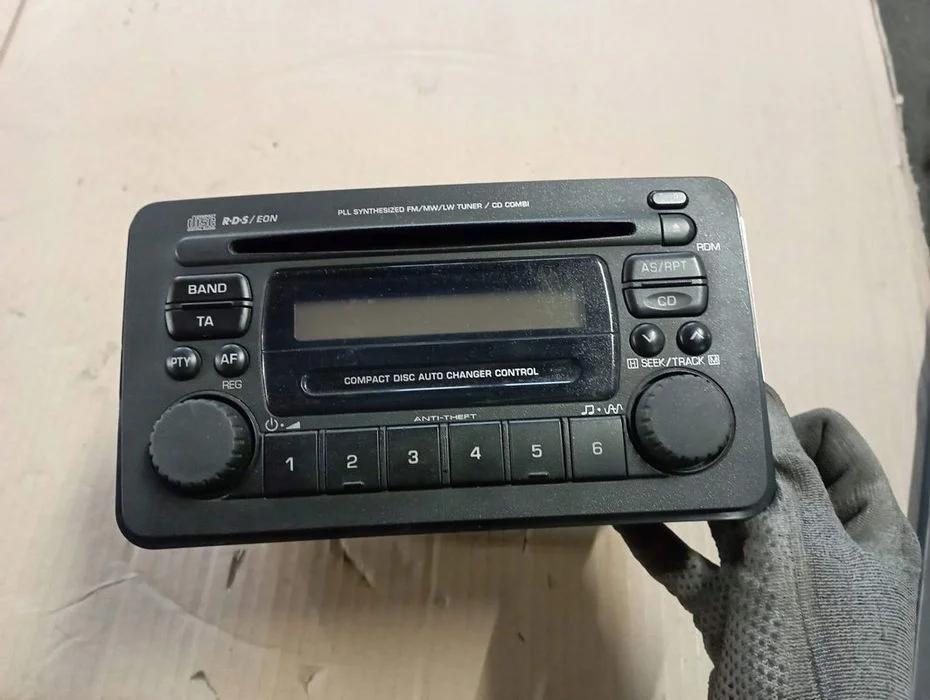 Suzuki Jimny Iii 3 Radio 39101-76J81