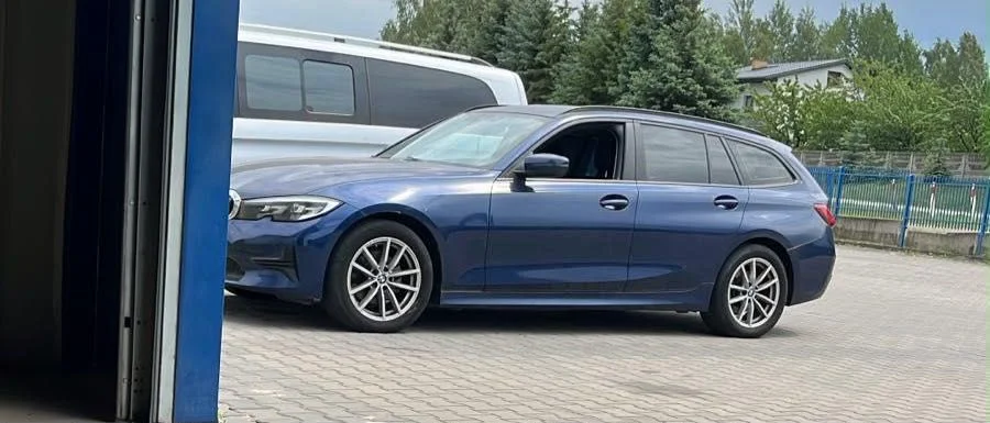 Bmw 320D 190hp Automat Xdrive HeadUp Uszkodzony silnik
