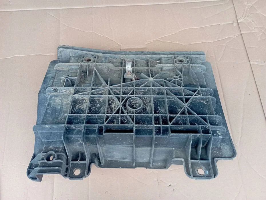 Opel Movano Podstawa Obudowy Akumulatora 648600006R – zdjęcie 2
