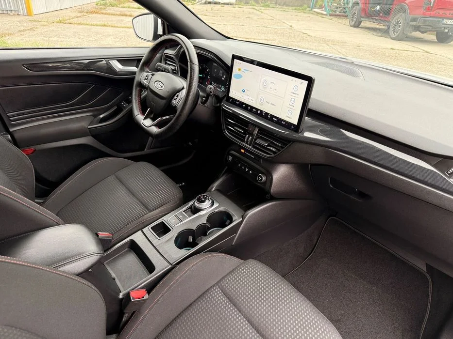 Ford Focus Ford Focus kombi 1.5 EcoBlue St-line 23r LED Kamera Klapa Rewelacja – zdjęcie 7