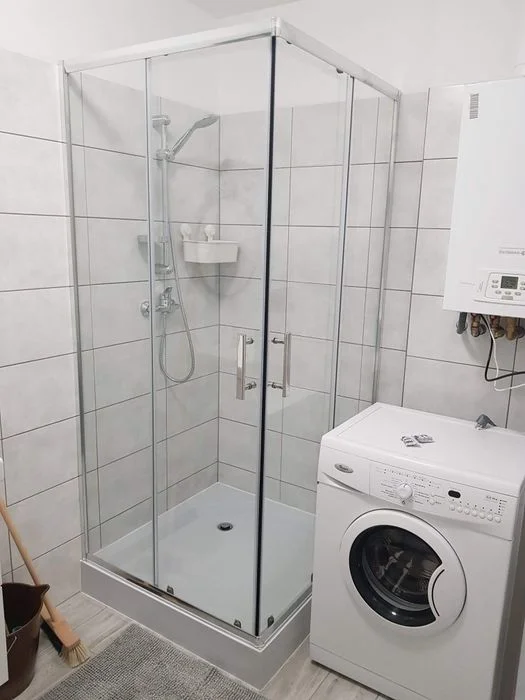 Już od 35 zł Noclegi pracownicze w centrum Trzebini i Chrzanowa. Dowóz osób – zdjęcie 2