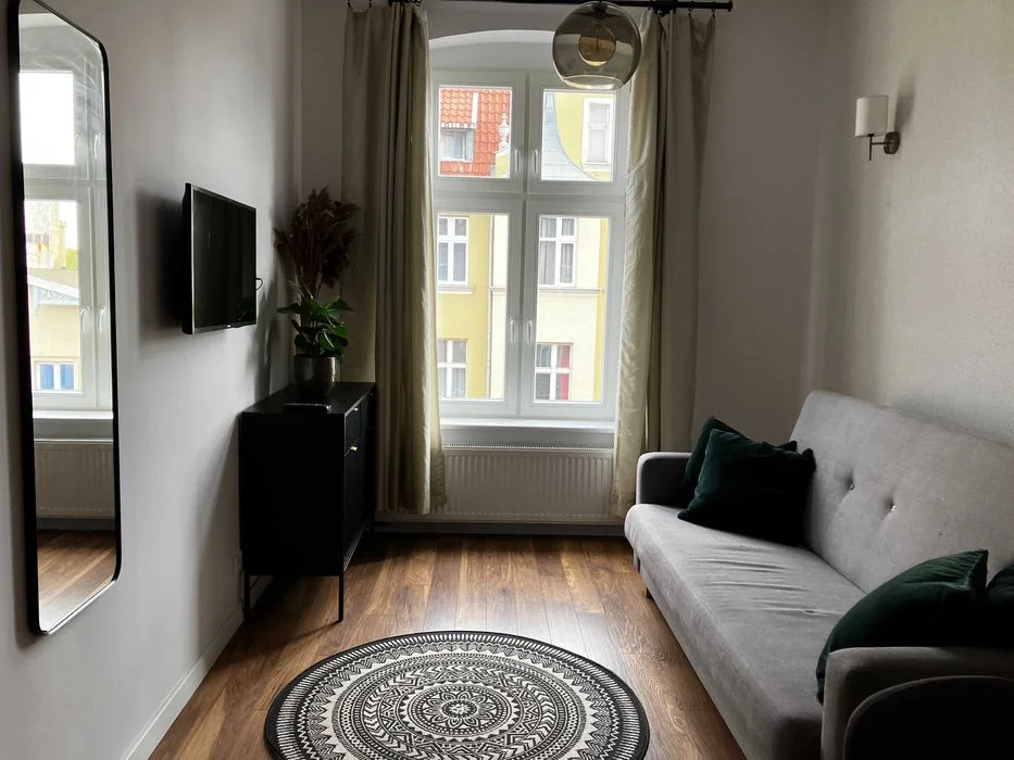 ## WOLNE ## CENTRUM Sopotu, 200 m Monciak, 10 min molo, 7 min PKP - apartament dla 1-4 os. ## – zdjęcie 4