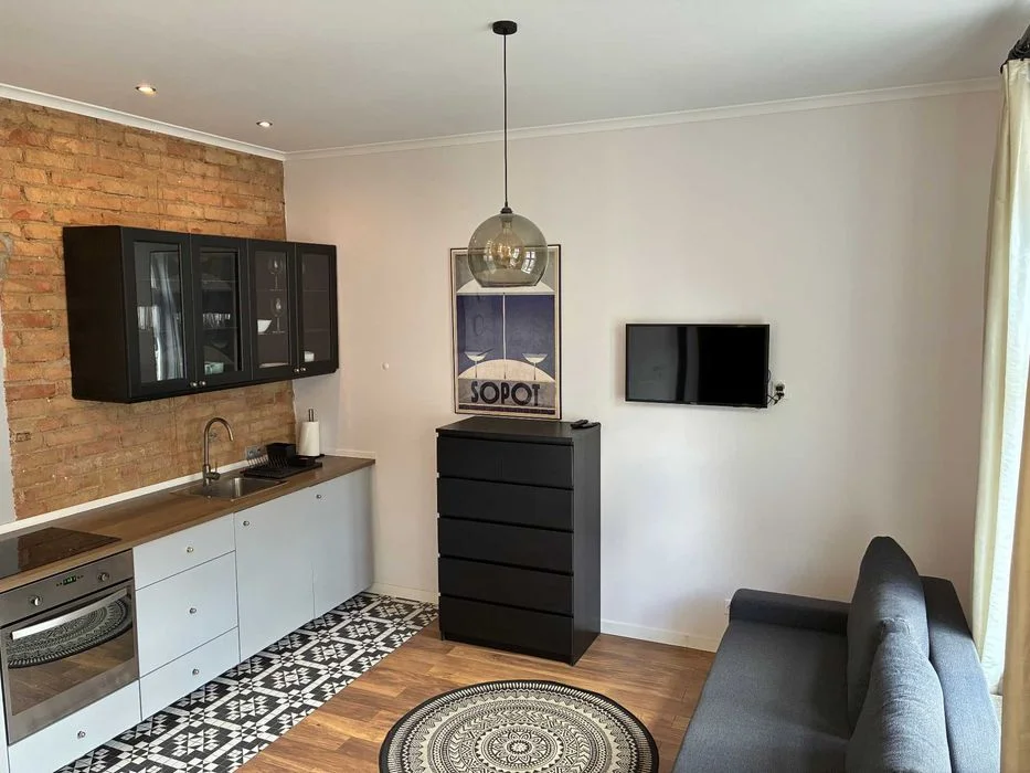 ## WOLNE ## CENTRUM Sopotu, 200 m Monciak, 10 min molo, 7 min PKP - apartament dla 1-4 os. ## – zdjęcie 8