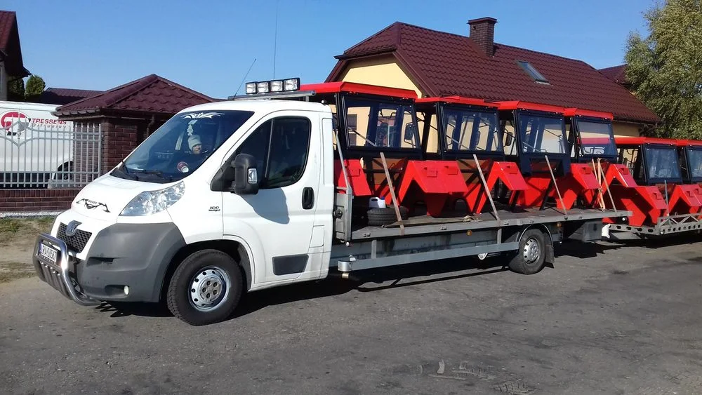 Kabina kabiny ciagnikowe c330 c360 mf t25 – zdjęcie 6