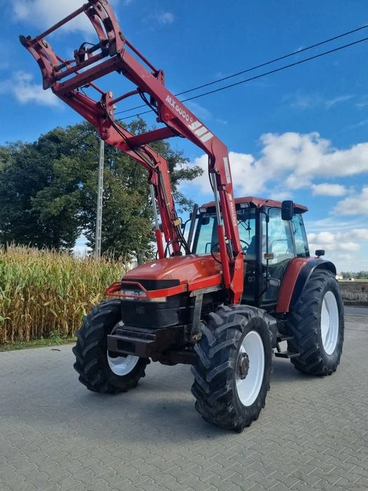 New Holland M100 z turem (TM, 8160) – zdjęcie 3