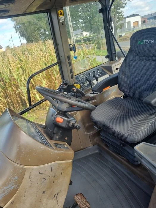 New Holland M100 z turem (TM, 8160) – zdjęcie 7