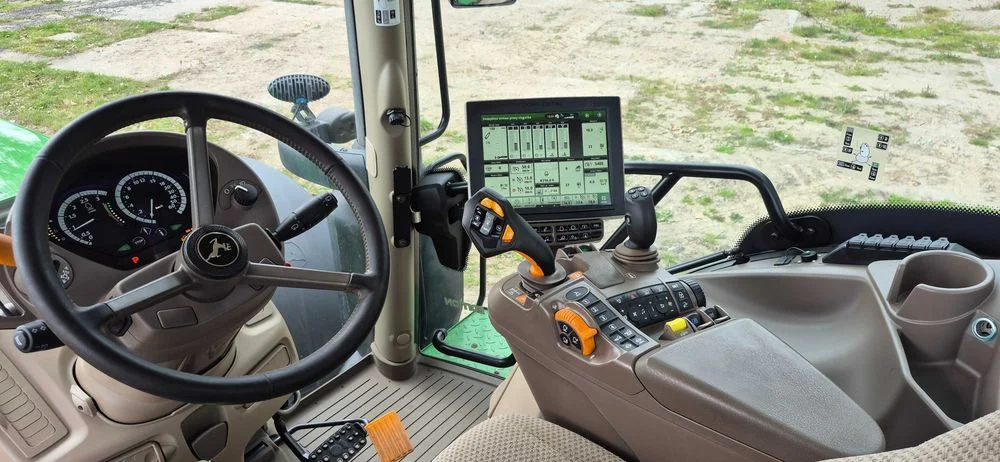 Ciagnik John Deere 6250R Ultimate Edition! – zdjęcie 6