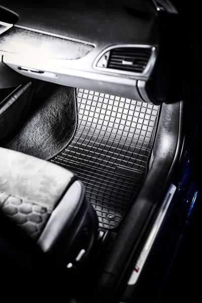 Dywaniki Gumowe Jeep Grand Cherokee WK2 Rok 10 i młodsze WK 04-10 – zdjęcie 7