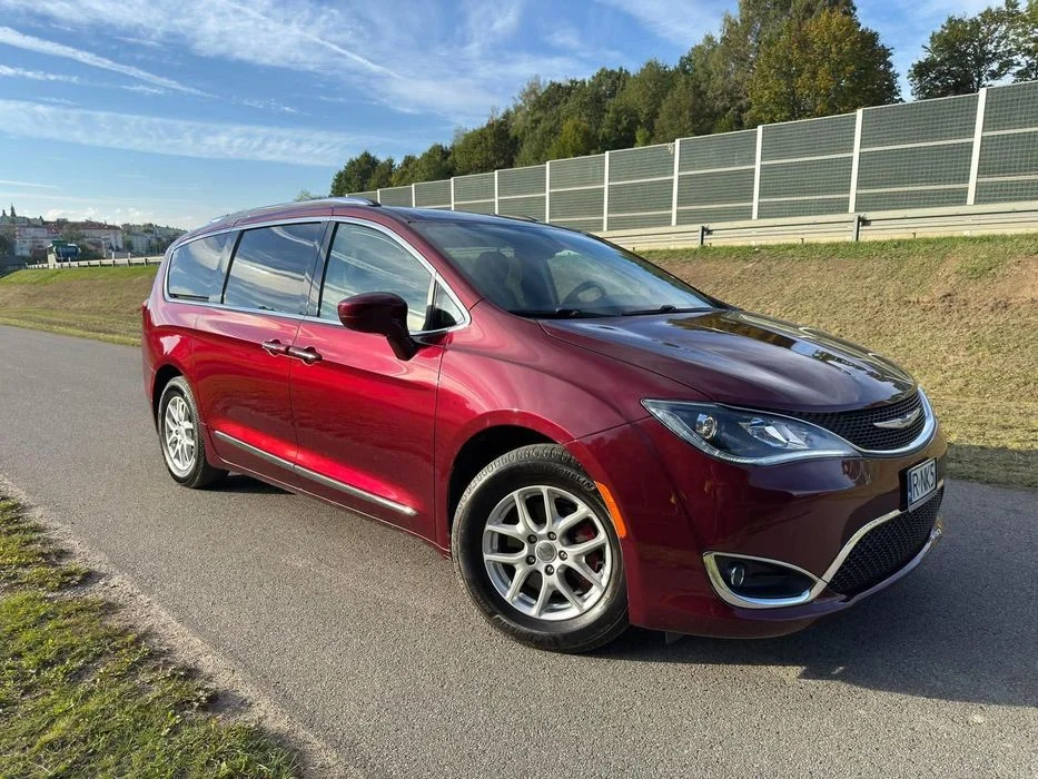Chrysler Pacifica Chrysler Pacifica 2020 23% VAT śliczna touring L – zdjęcie 2