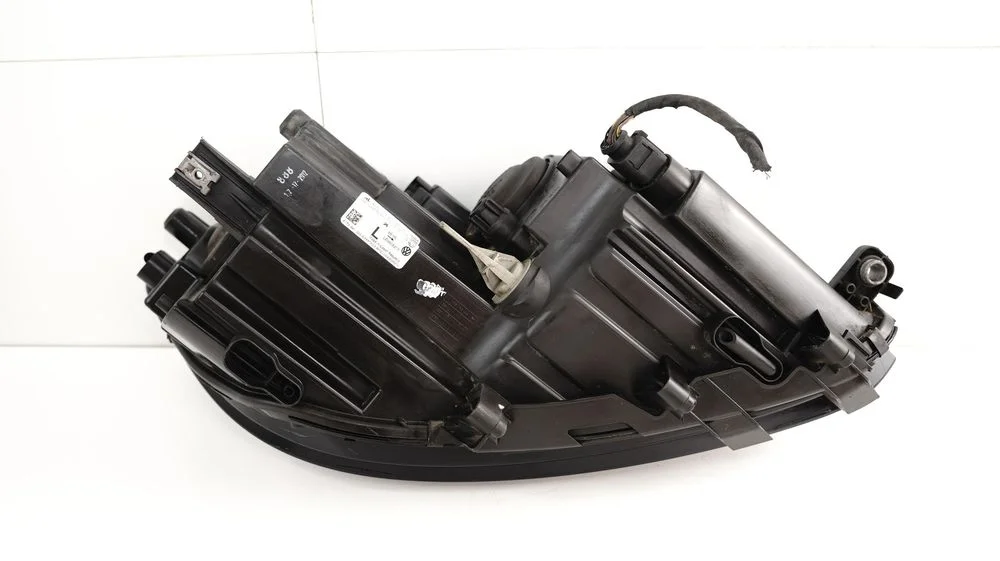 Lampa lewy przód przednia vw touran 1t3 10-16r – zdjęcie 7