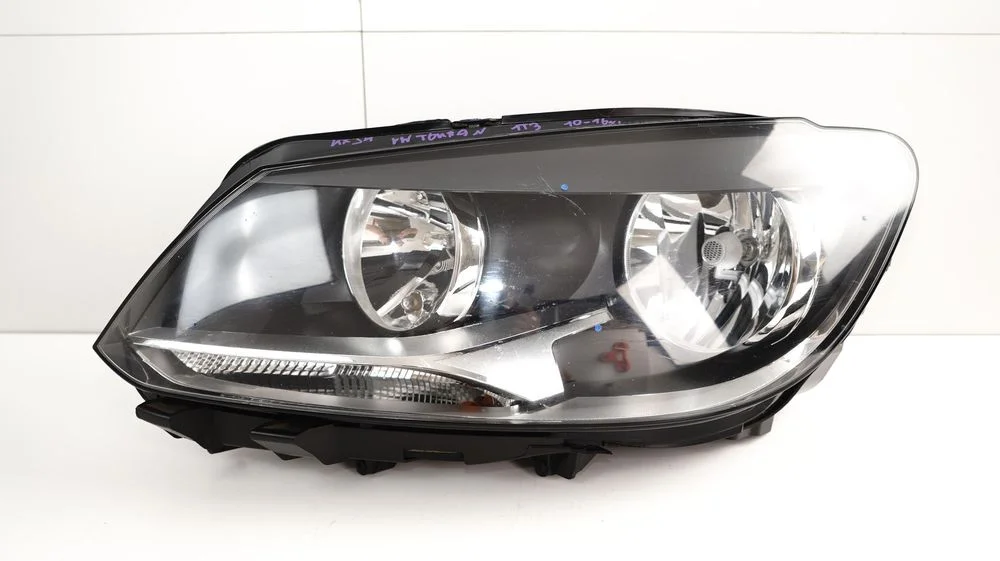 Lampa lewy przód przednia vw touran 1t3 10-16r – zdjęcie 2