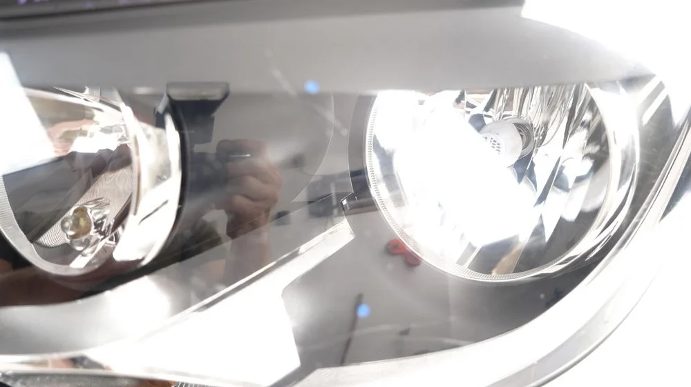 Lampa lewy przód przednia vw touran 1t3 10-16r – zdjęcie 9