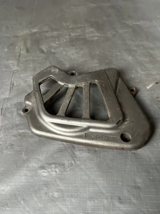 Osłona zębatki SUZUKI DR 650 600 – zdjęcie 5