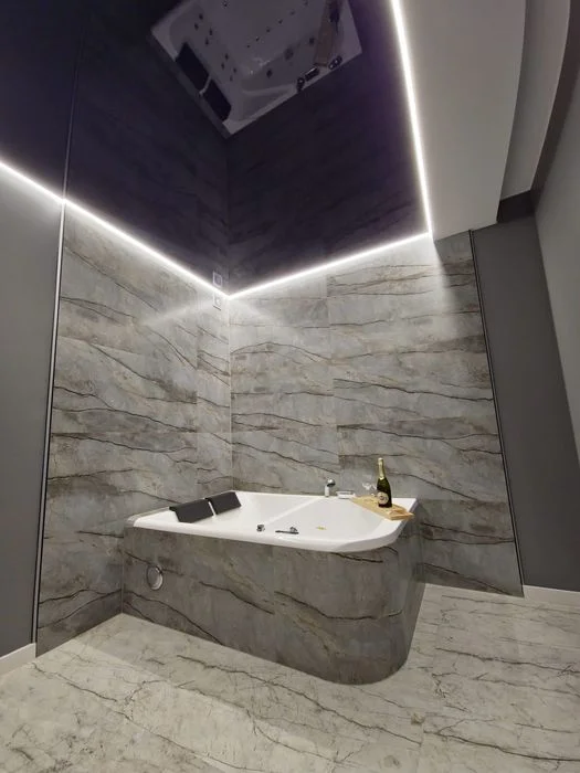 Apartament Centrum z jacuzzi, prywatny parking, klimatyzacja 3 – zdjęcie 5