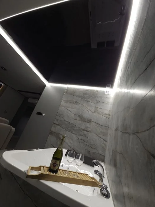 Apartament Centrum z jacuzzi, prywatny parking, klimatyzacja 3 – zdjęcie 4
