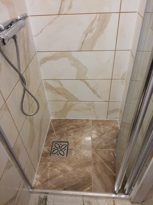 TANIE pokoje kwatery pracownicze NOCLEGI Koszalin Faktura długotermino – zdjęcie 8