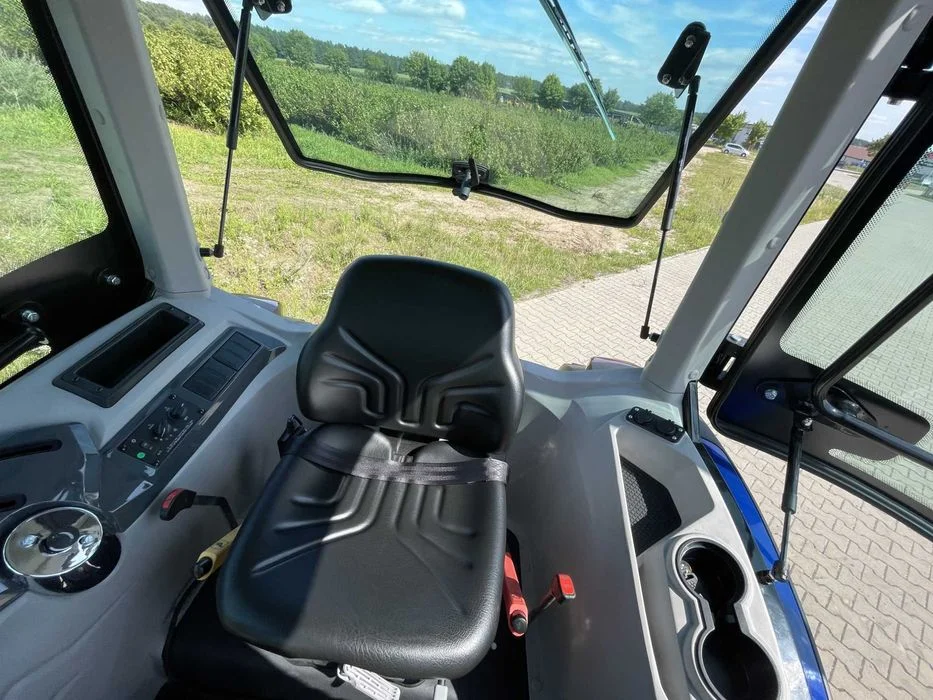 Nowość Ciągnik rolniczy Wettiner 70 KM model TT704-J Silnik Yunnei kabina – zdjęcie 4