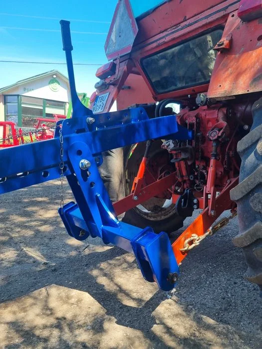 Ładowacz na tył ciągnika z mechanizmem zwalniającym przy użyciu linki + łyżka 80cm – zdjęcie 5