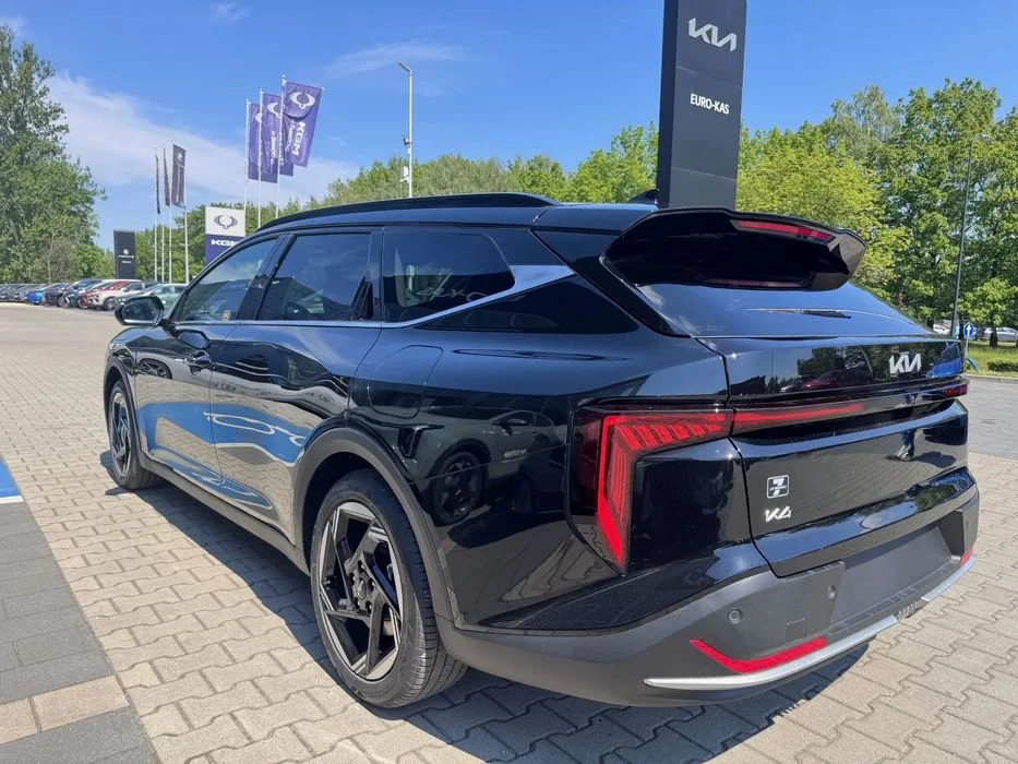 Kia K4 – zdjęcie 4