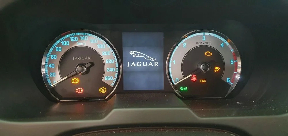Licznik zegary oryginał Jaguar XF X250 2.7 TDV6 8X23-10849-KJ – zdjęcie 12