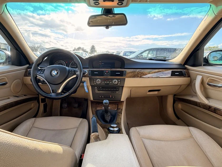 BMW E91 2.0D”tył napęd”klima”zadbany”navi”manual”nowe opony”nowe sprzęgło – zdjęcie 5